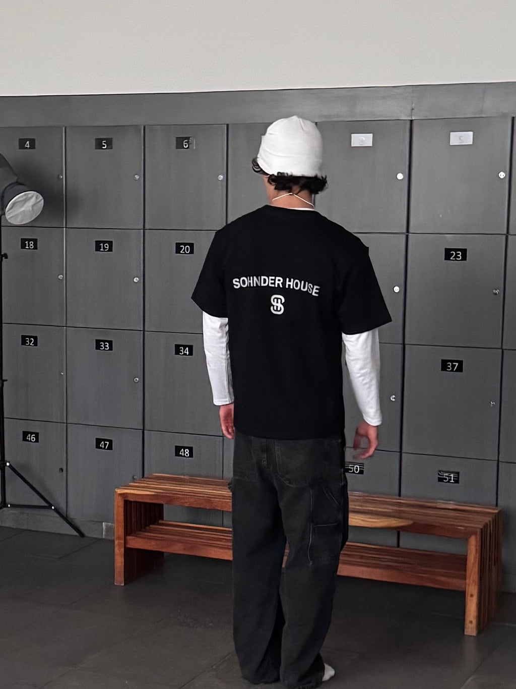 Semi oversize tee - black