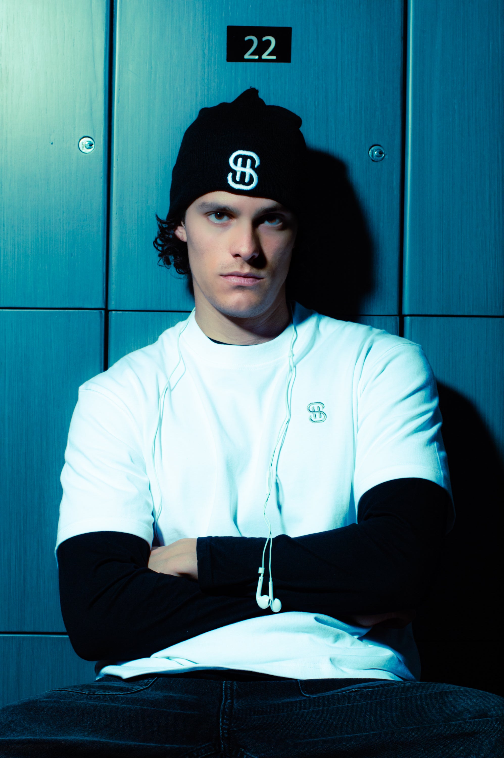 Embroidered Beanie – Black