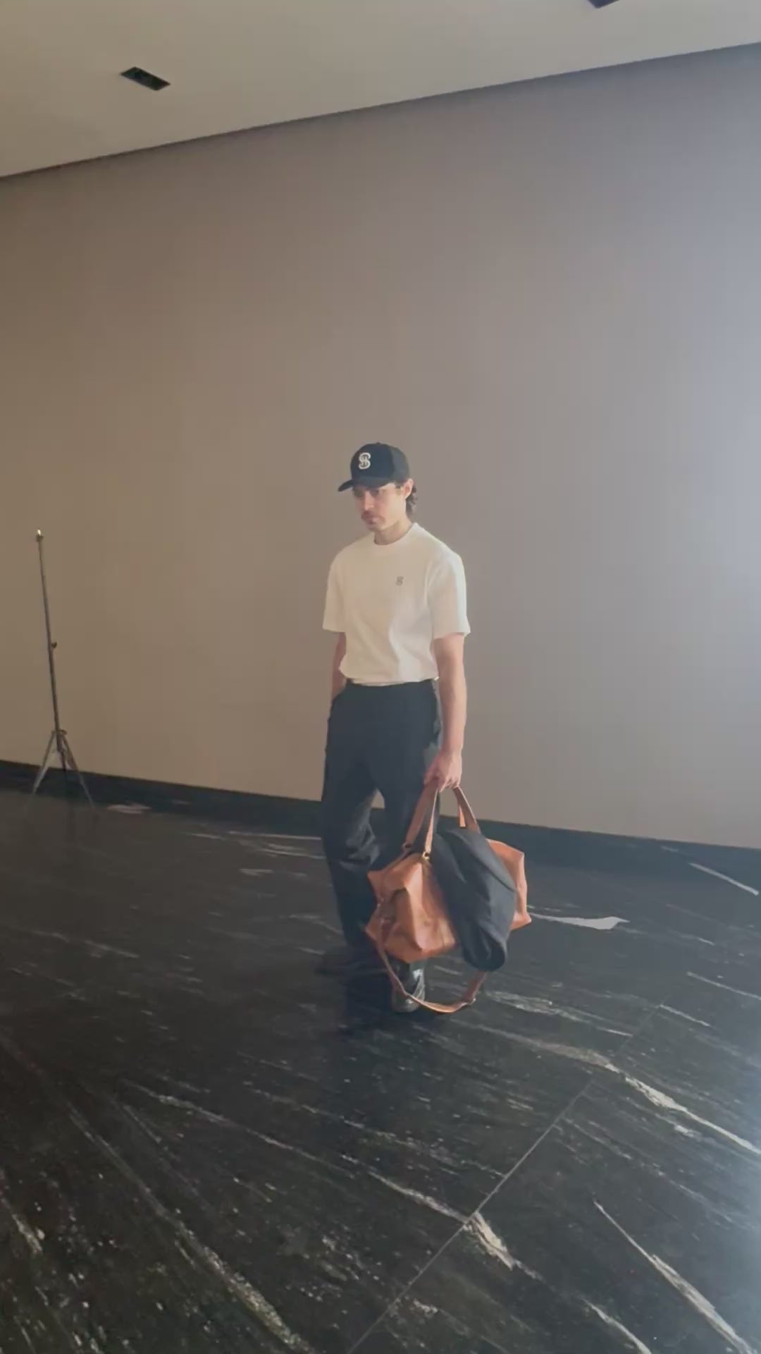 Semi Oversize Tee – White